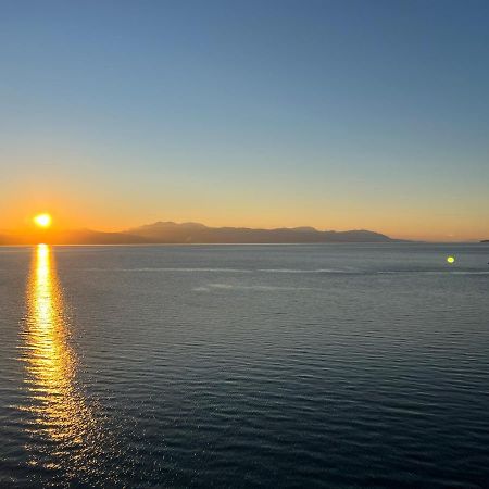 Loutraki Sunset Apartment Экстерьер фото